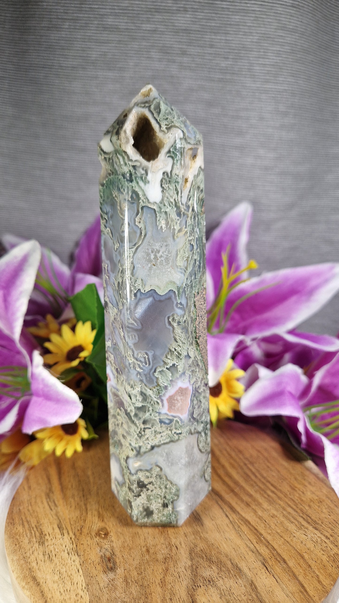 Moss Agate Tower - 524
