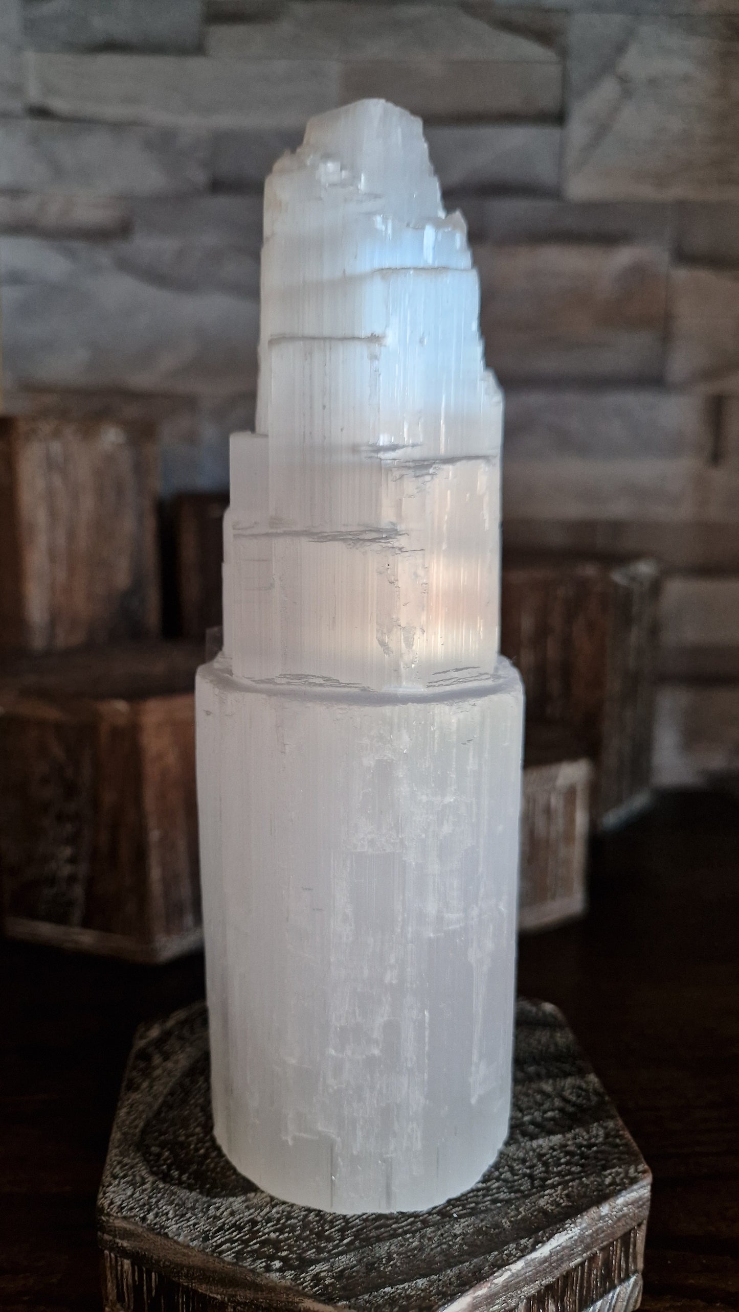 Selenite Tower - 563