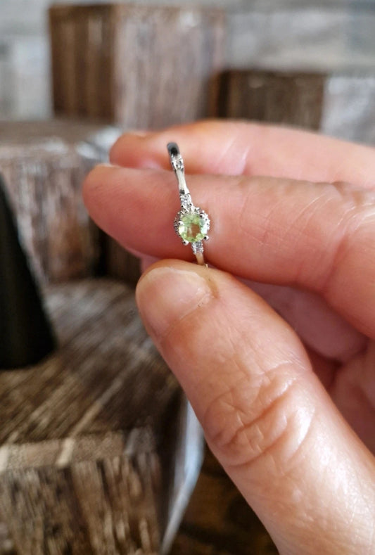 Peridote Adjustable Ring