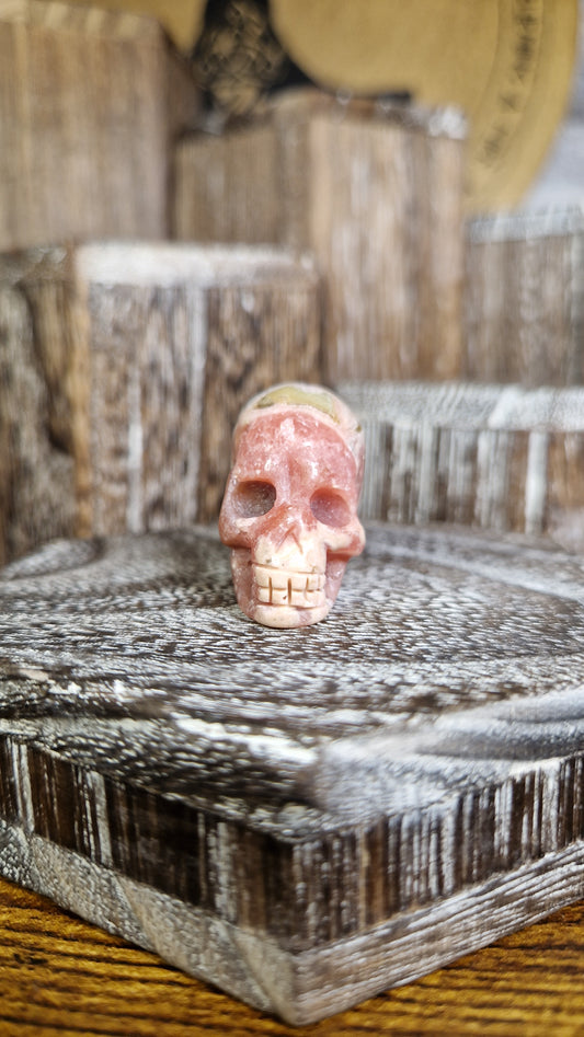 Rhodonite Skull - 30
