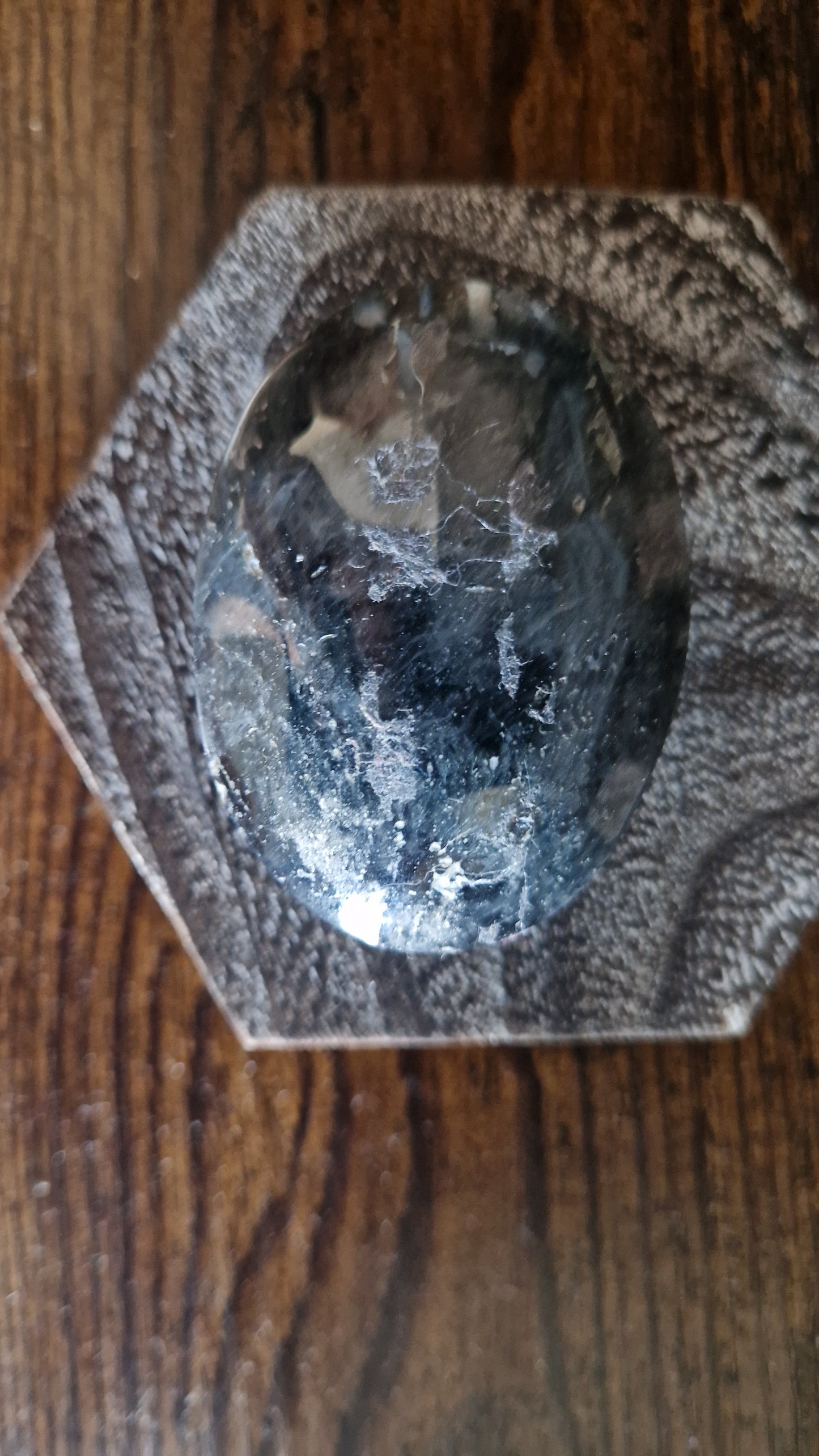 Lodalite Thousand Layers Palmstone - 1025