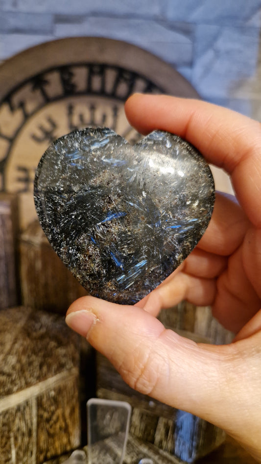 Astrophyllite Heart - 40