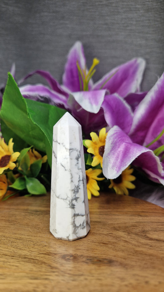 Howlite Tower - 212