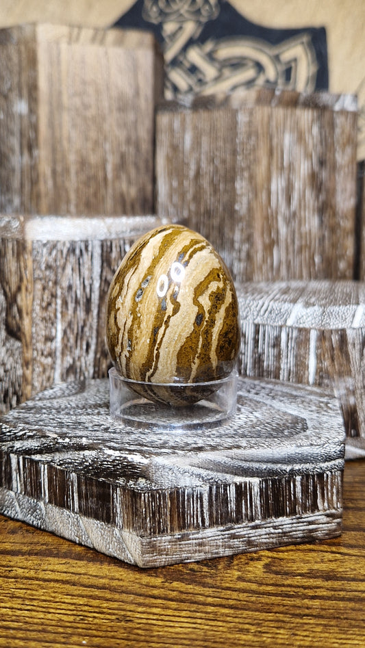 Aragonite Egg - 23