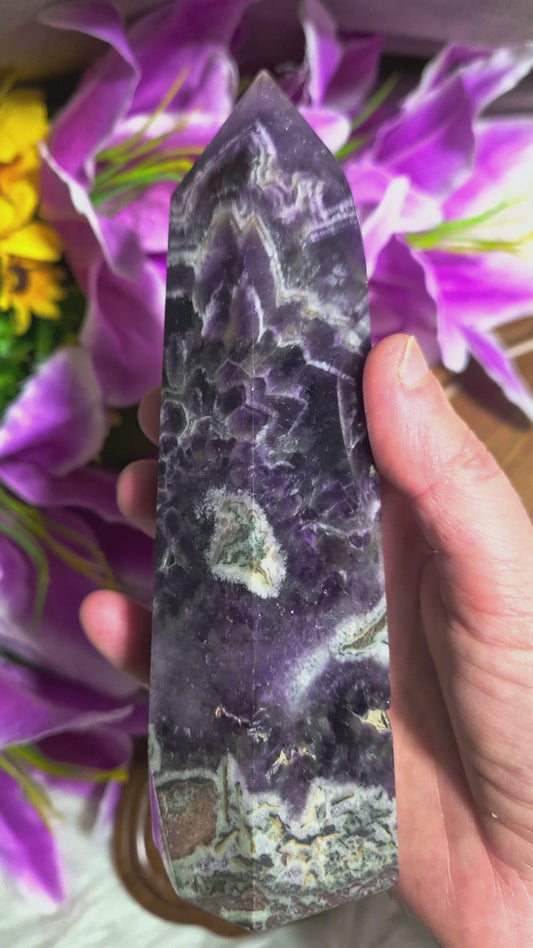 Chevron Amethyst Tower - 270