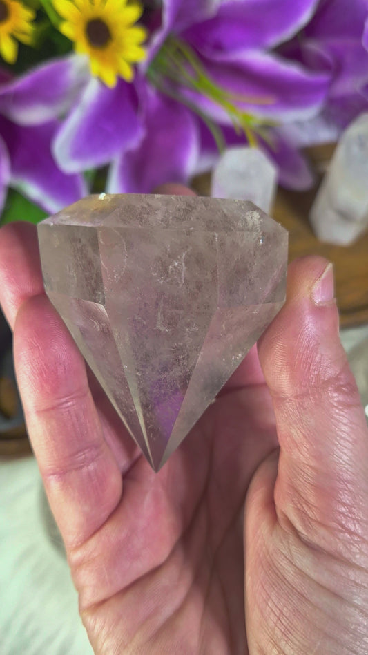 Clear Quartz Diamond - 222