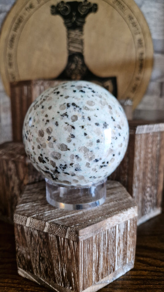 Kiwi Jasper Sphere  - 686