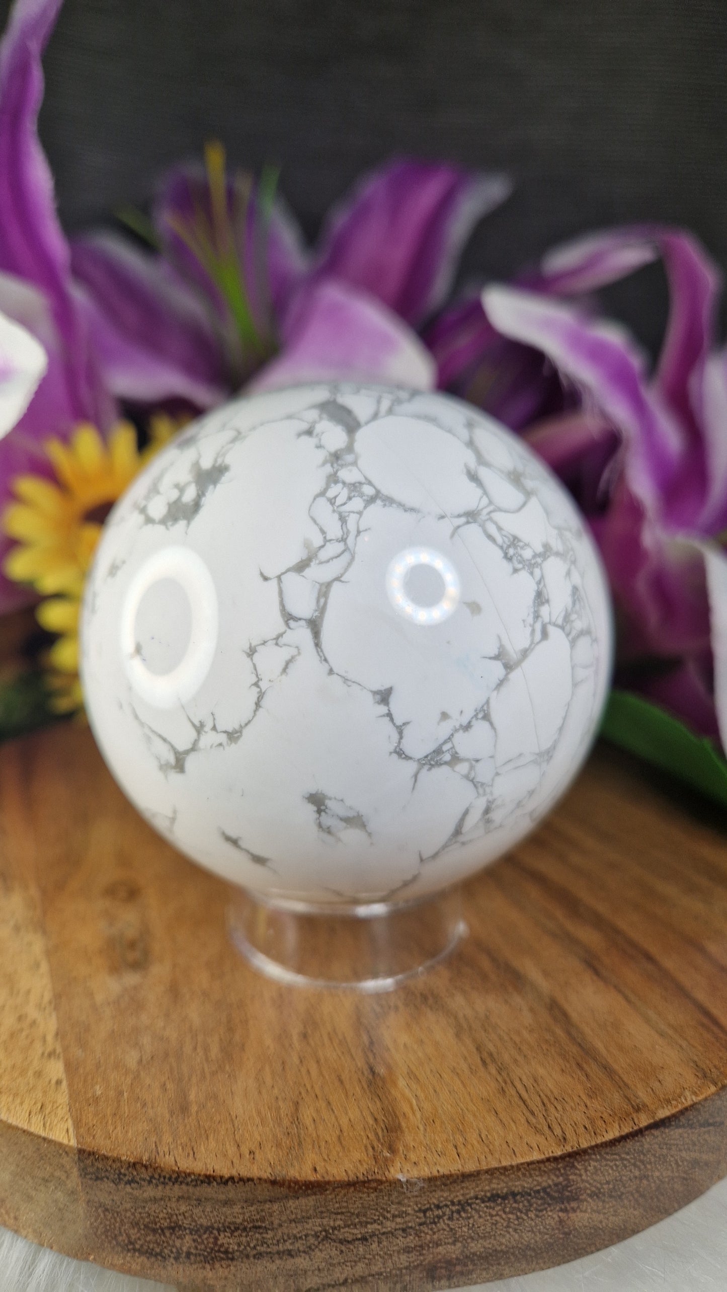 Howlite Sphere - 110