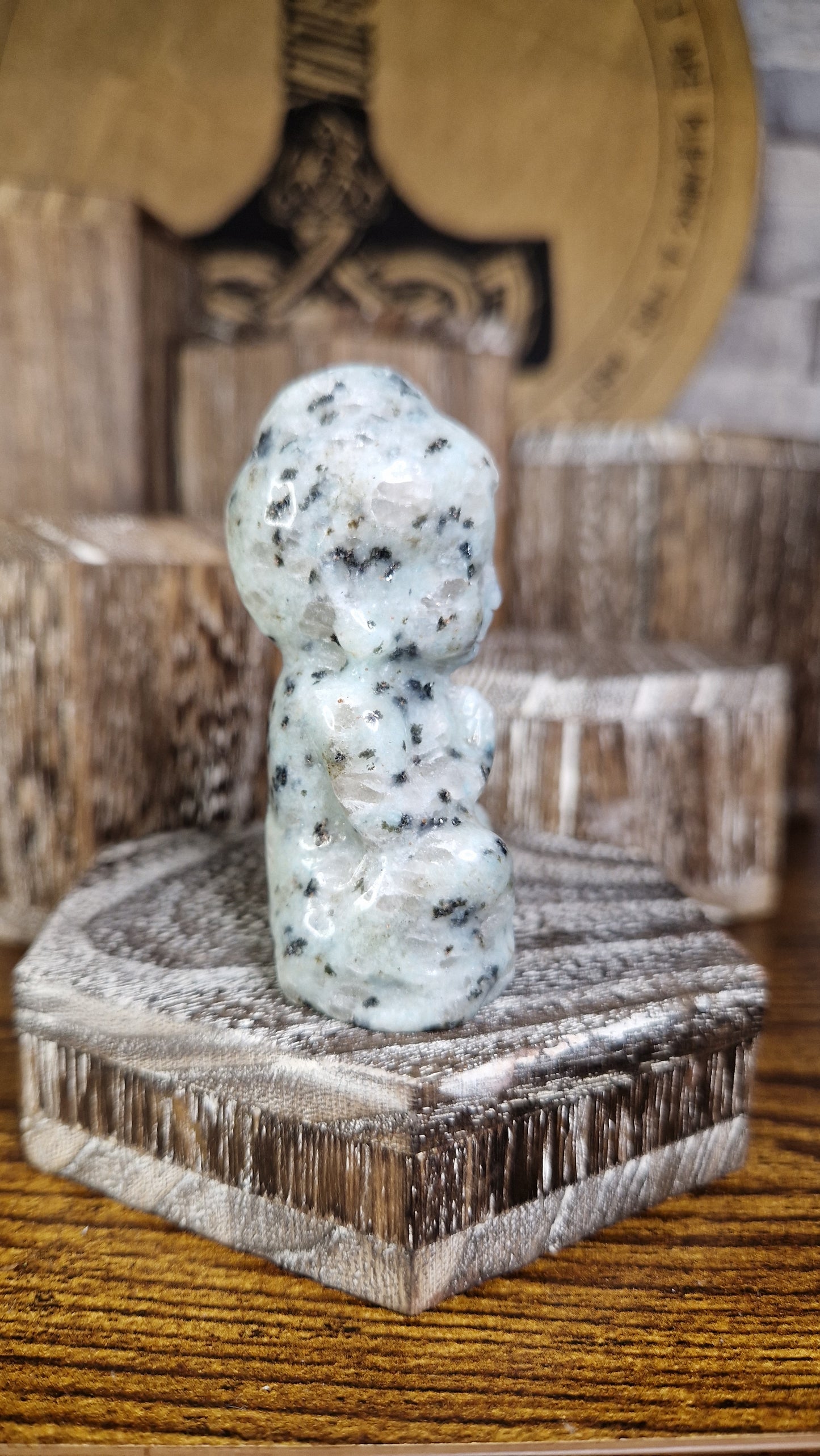 Kiwi Jasper Buddha - 10