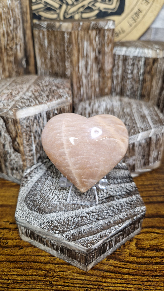 Peach Moonstone Heart - 62