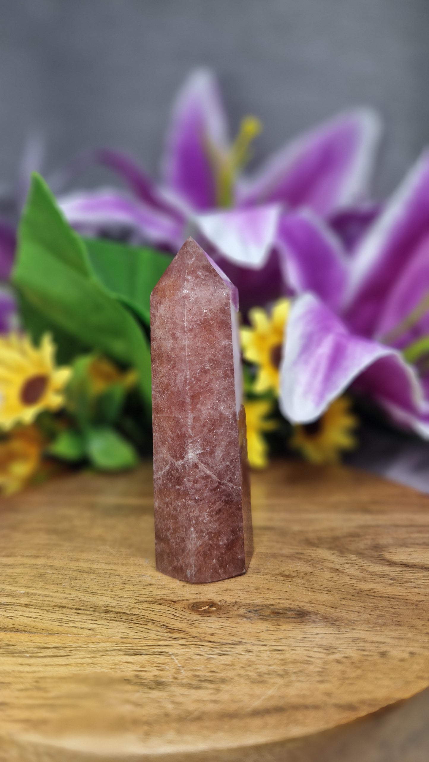 Strawberry Quartz Tower - 120