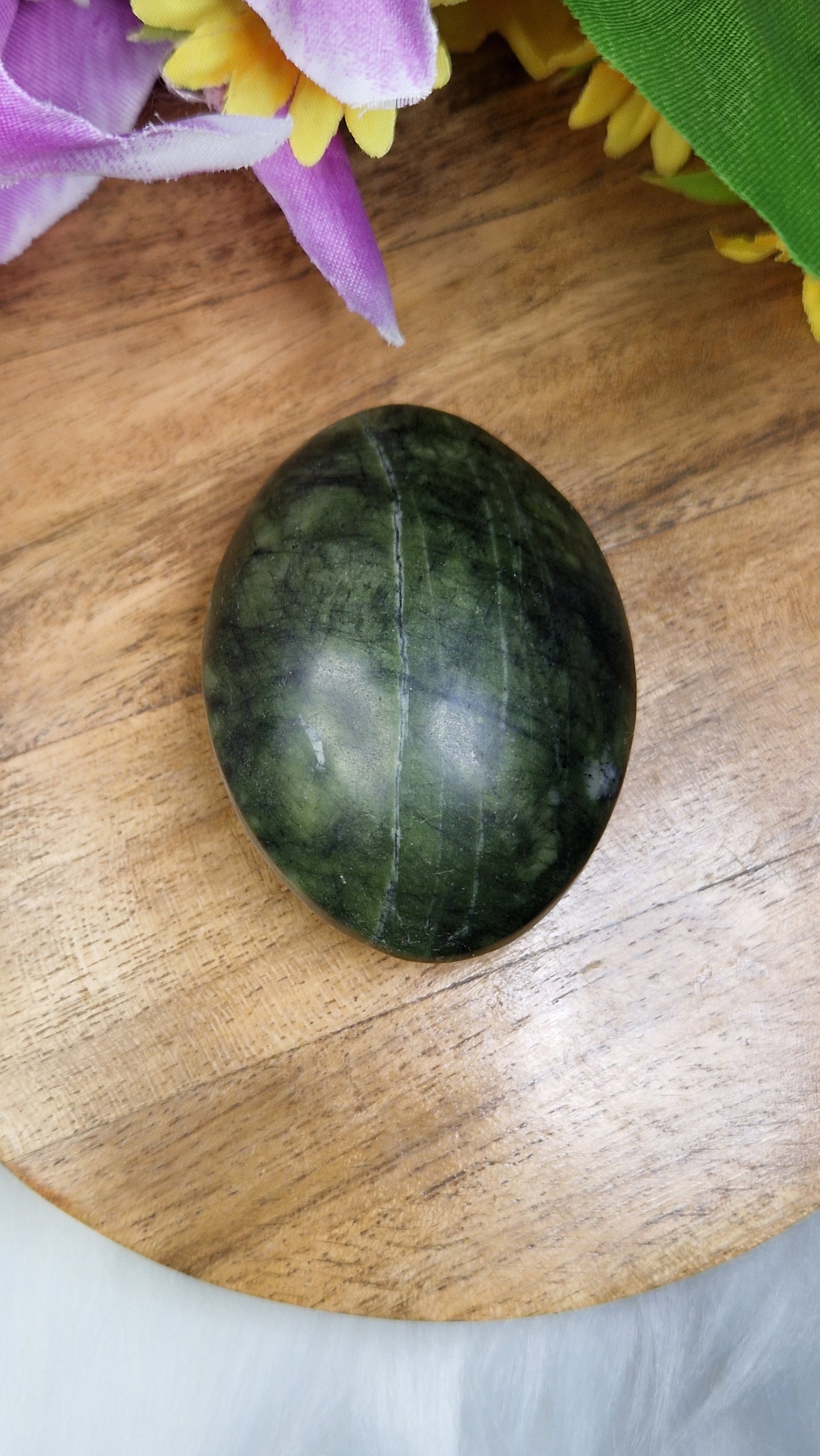 Nephrite Jade Palmstone - 417