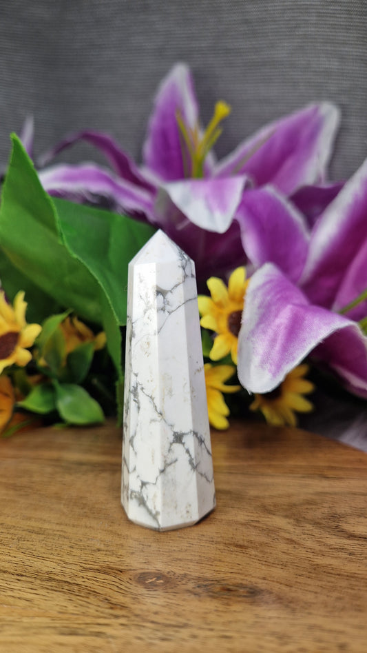 Howlite Tower - 212