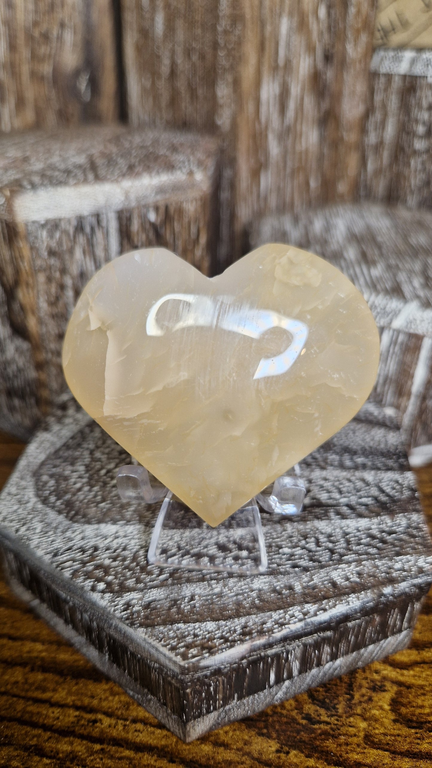 Golden Quartz Heart  - 90