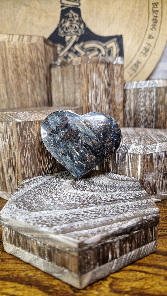 Astrophyllite Heart - 42