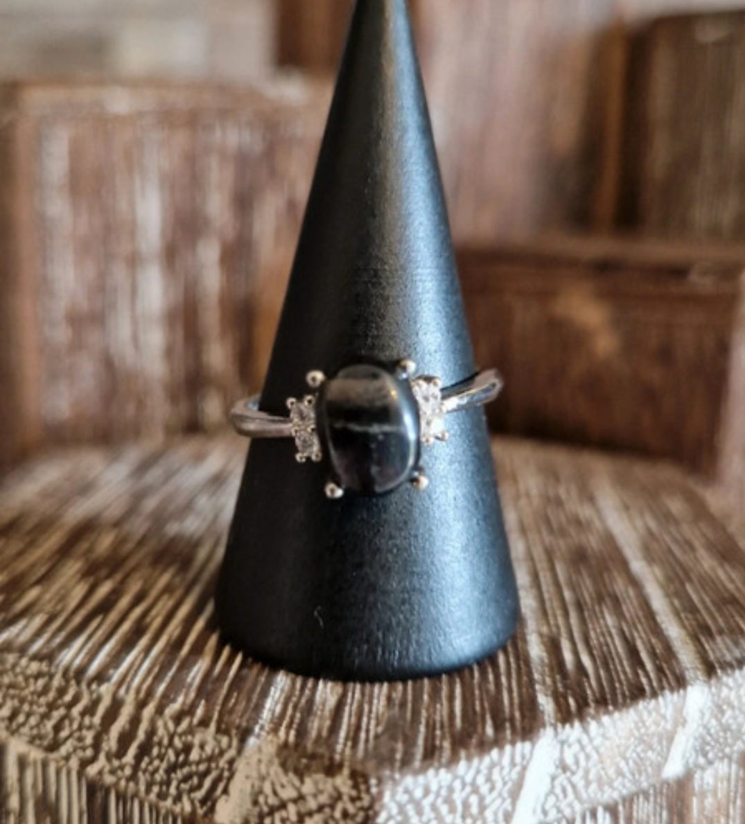 Hypersthene Adjustable Ring