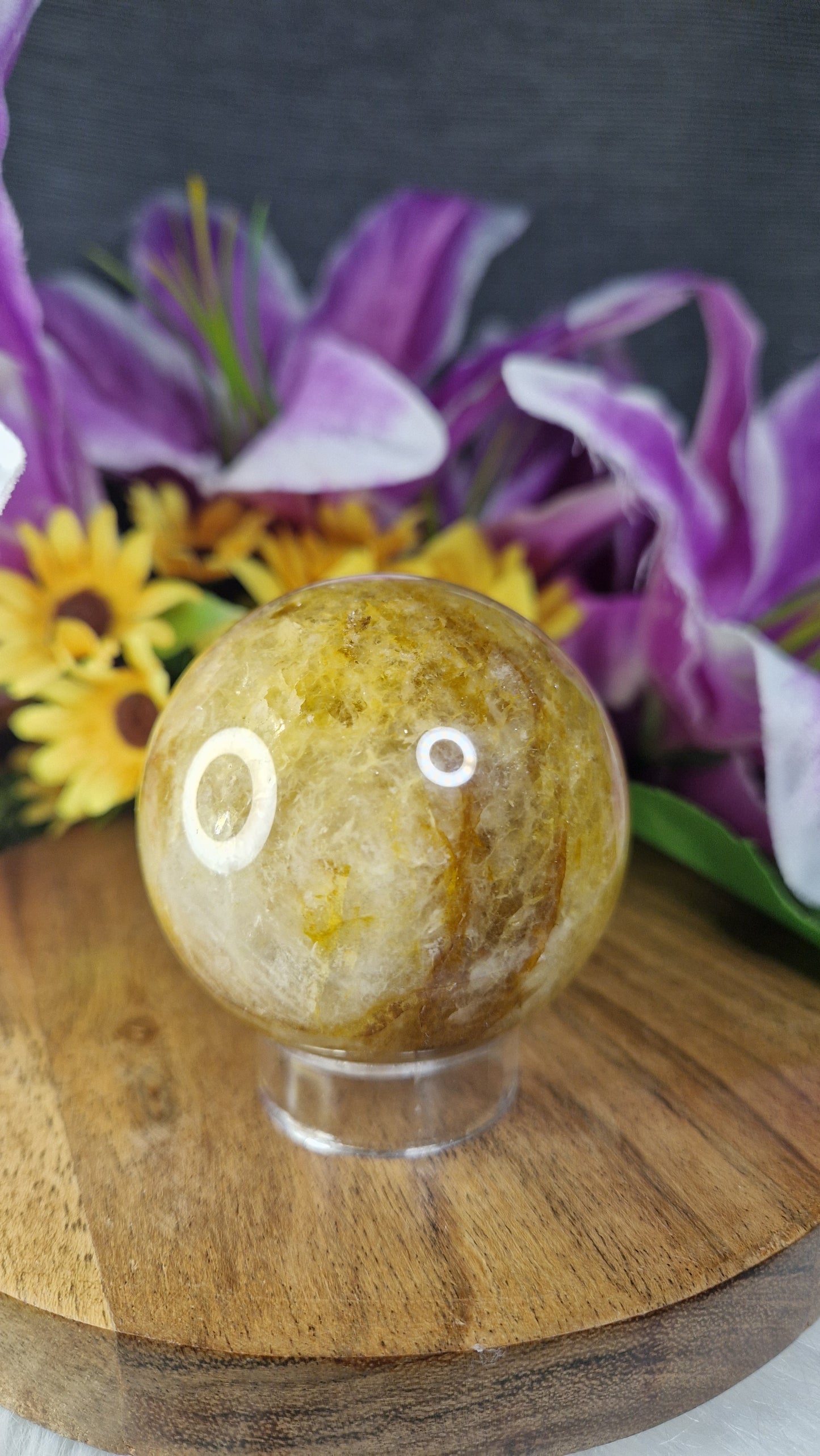 Golden Healer Sphere - 106