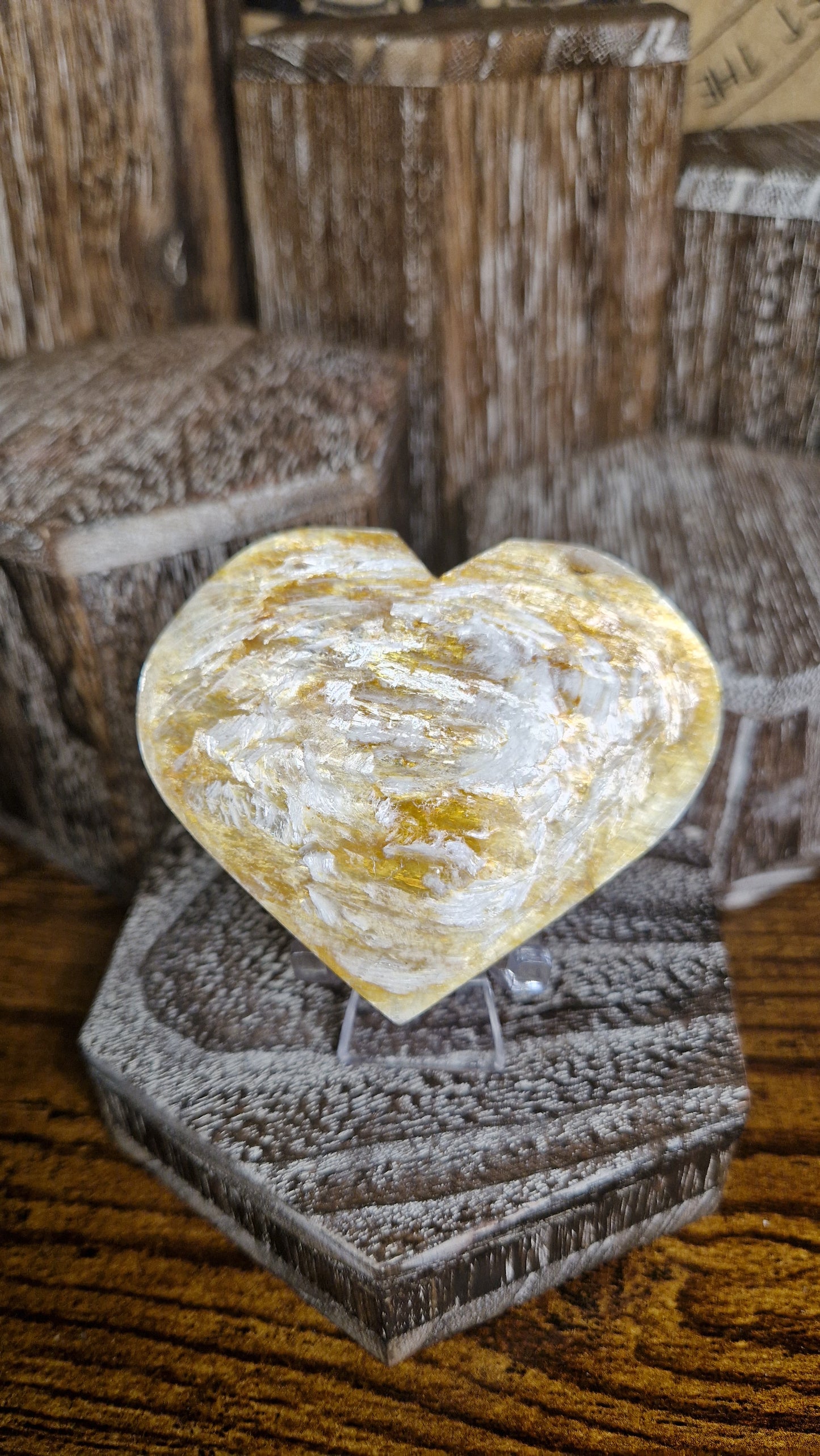 Golden Mica Heart - 83