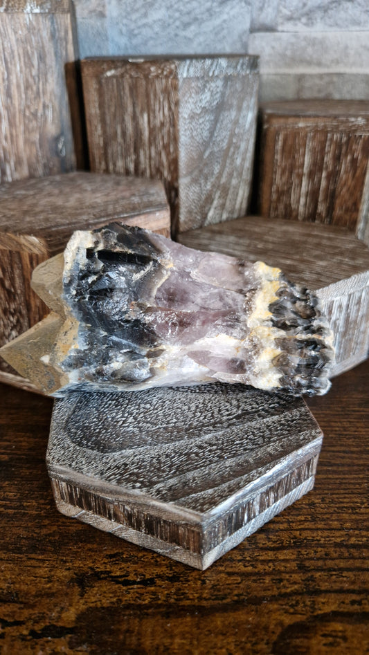 Chevron Amethyst Root  - 84