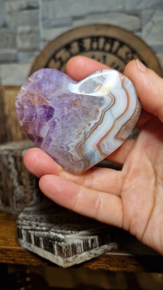 Mexican Amethyst Heart - 19