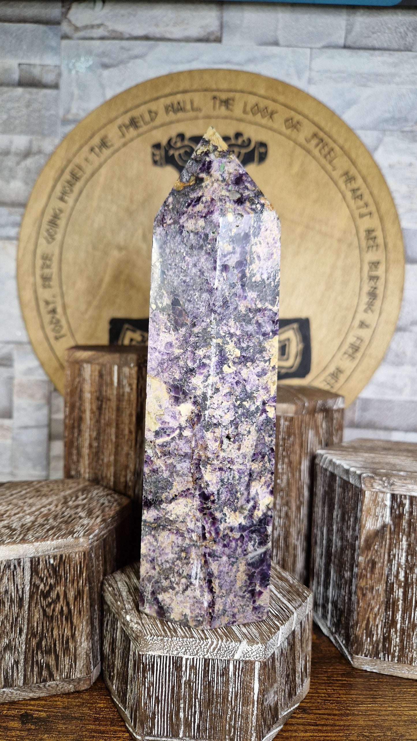 Tiffany Stone Tower  - 678