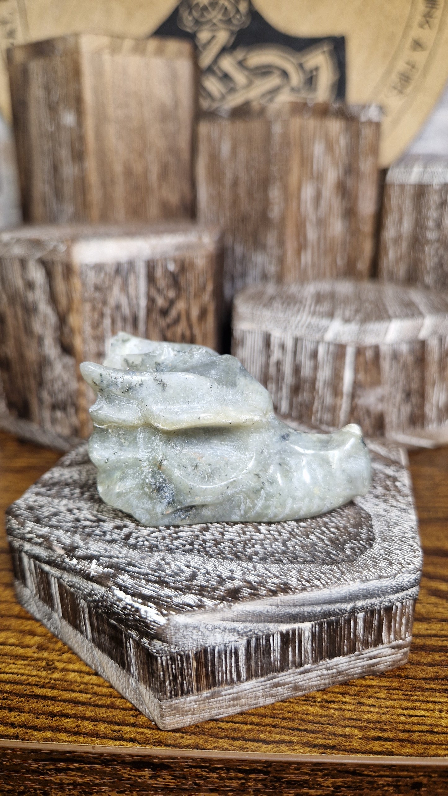 Labradorite Dragon's Head - 14