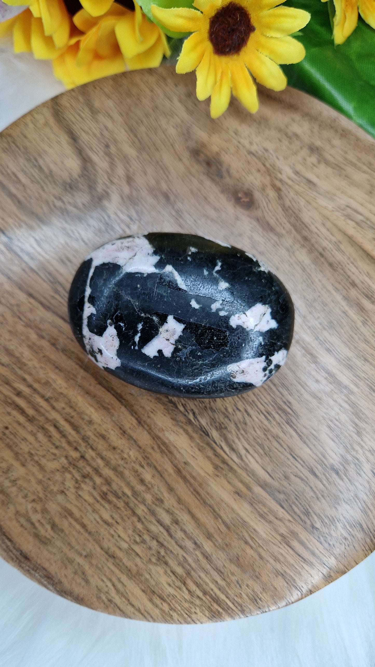 Feldspar and Diorite Palmstone  - 33
