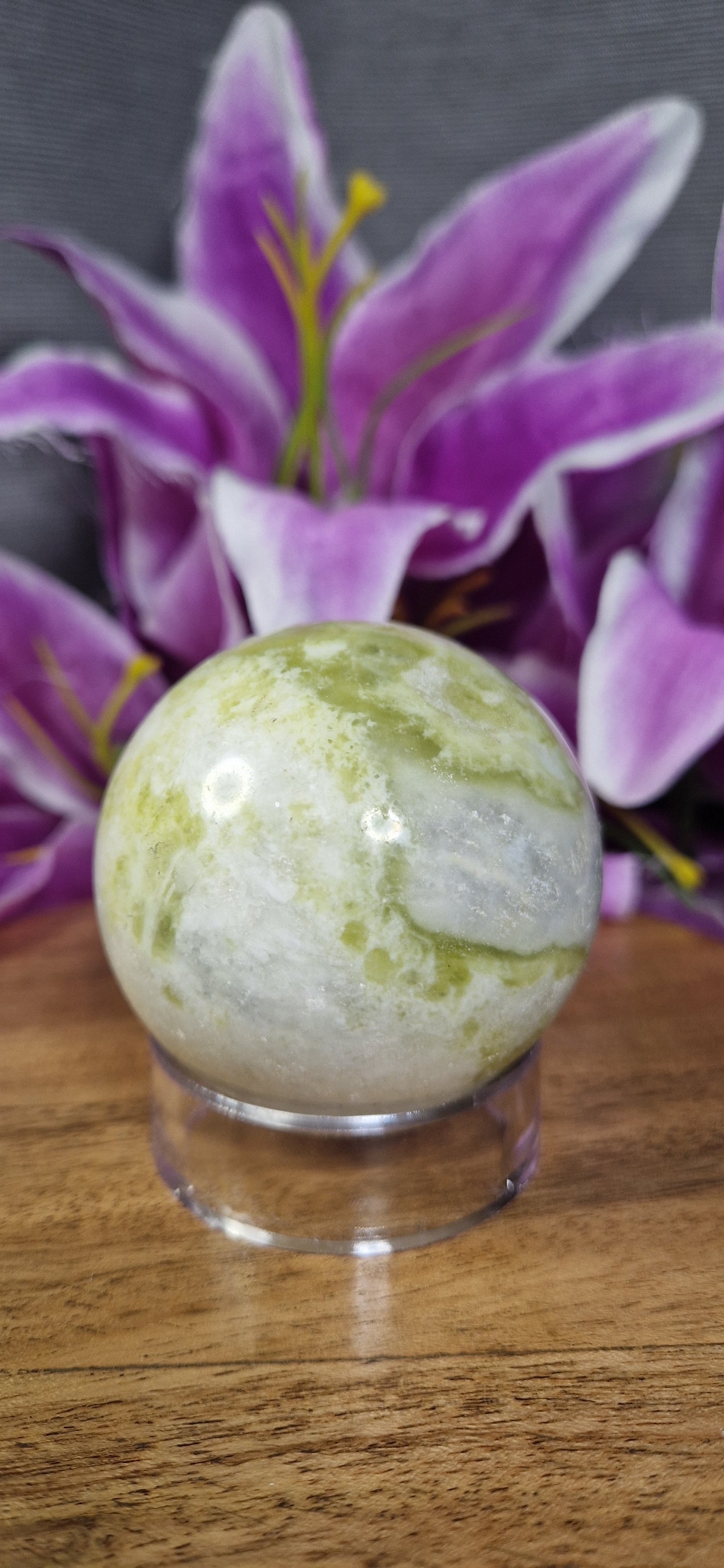 Green Jade Sphere - 105