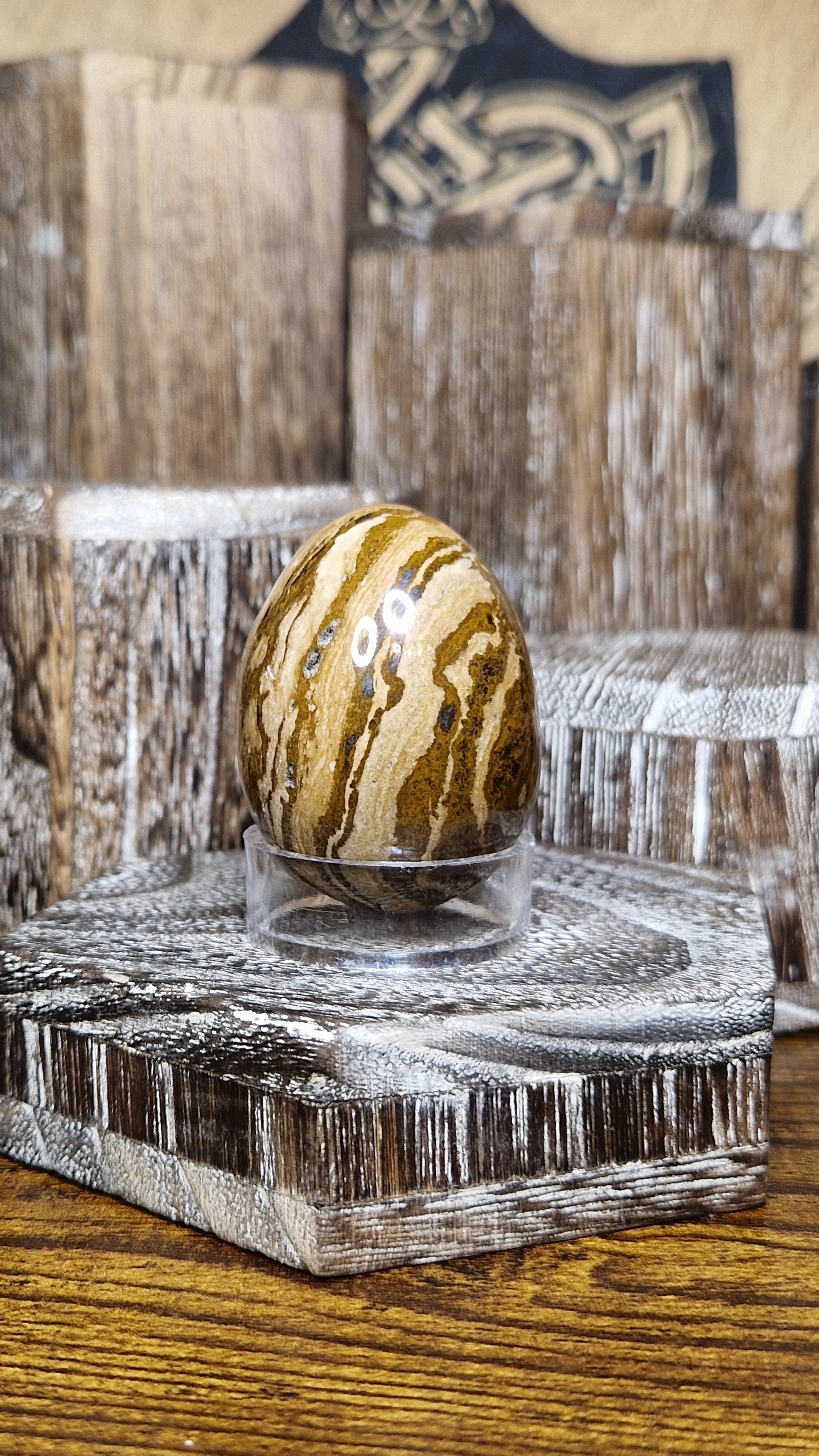 Aragonite Egg - 23