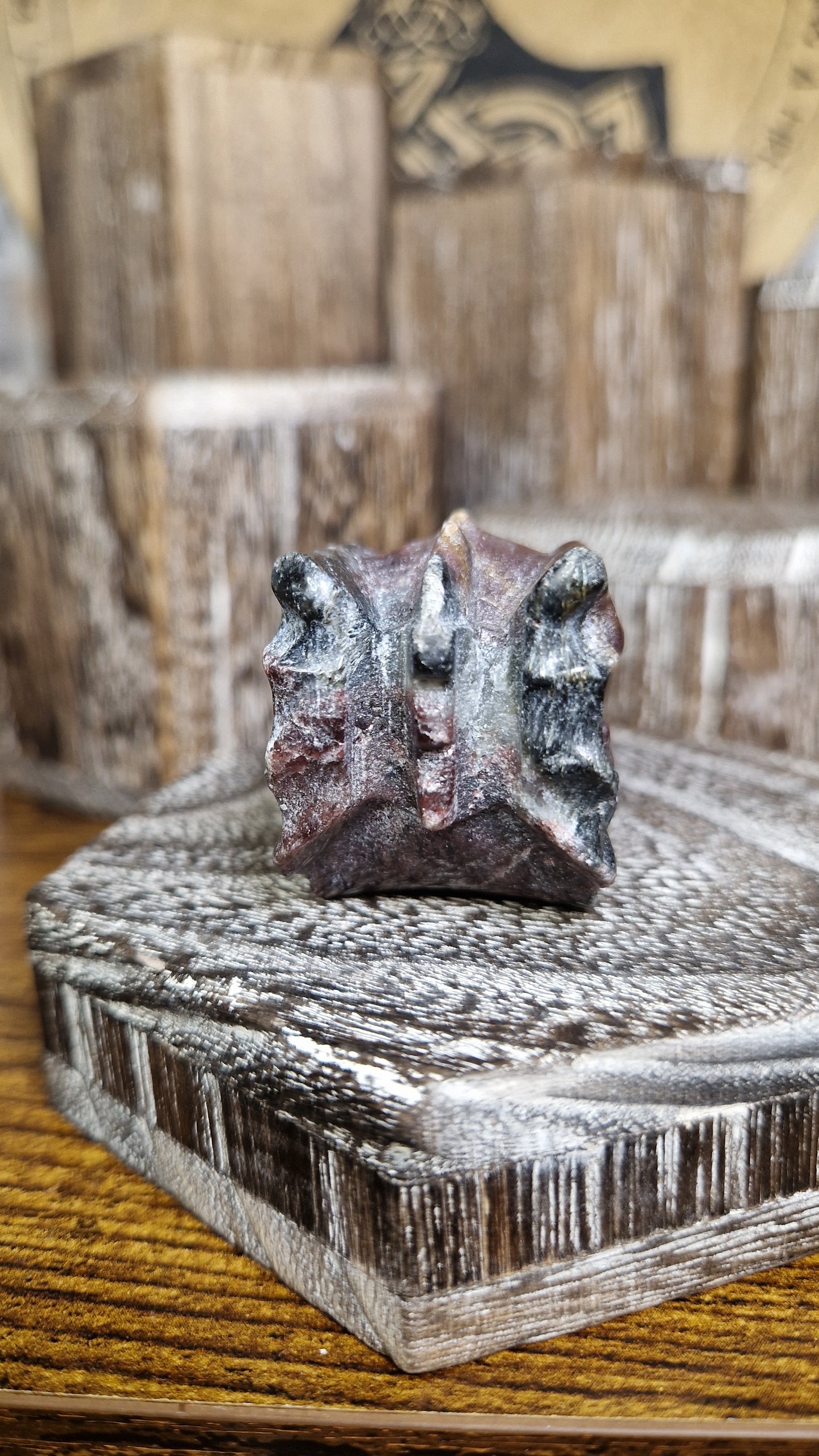 Garnet Dragon's Head - 9