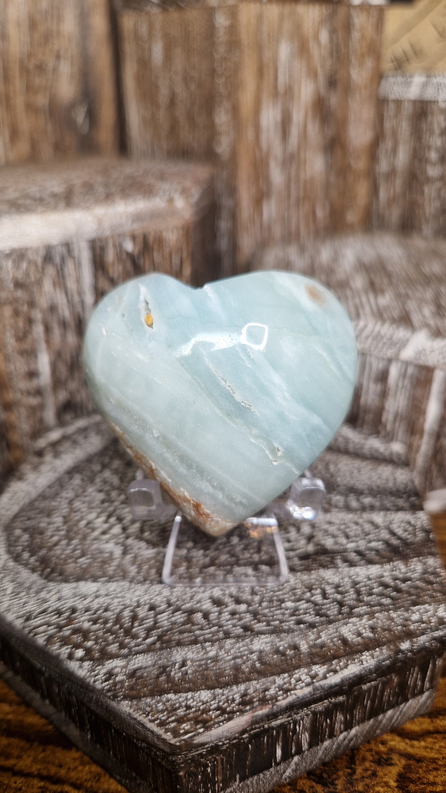 Caribbean Calcite Heart - 80