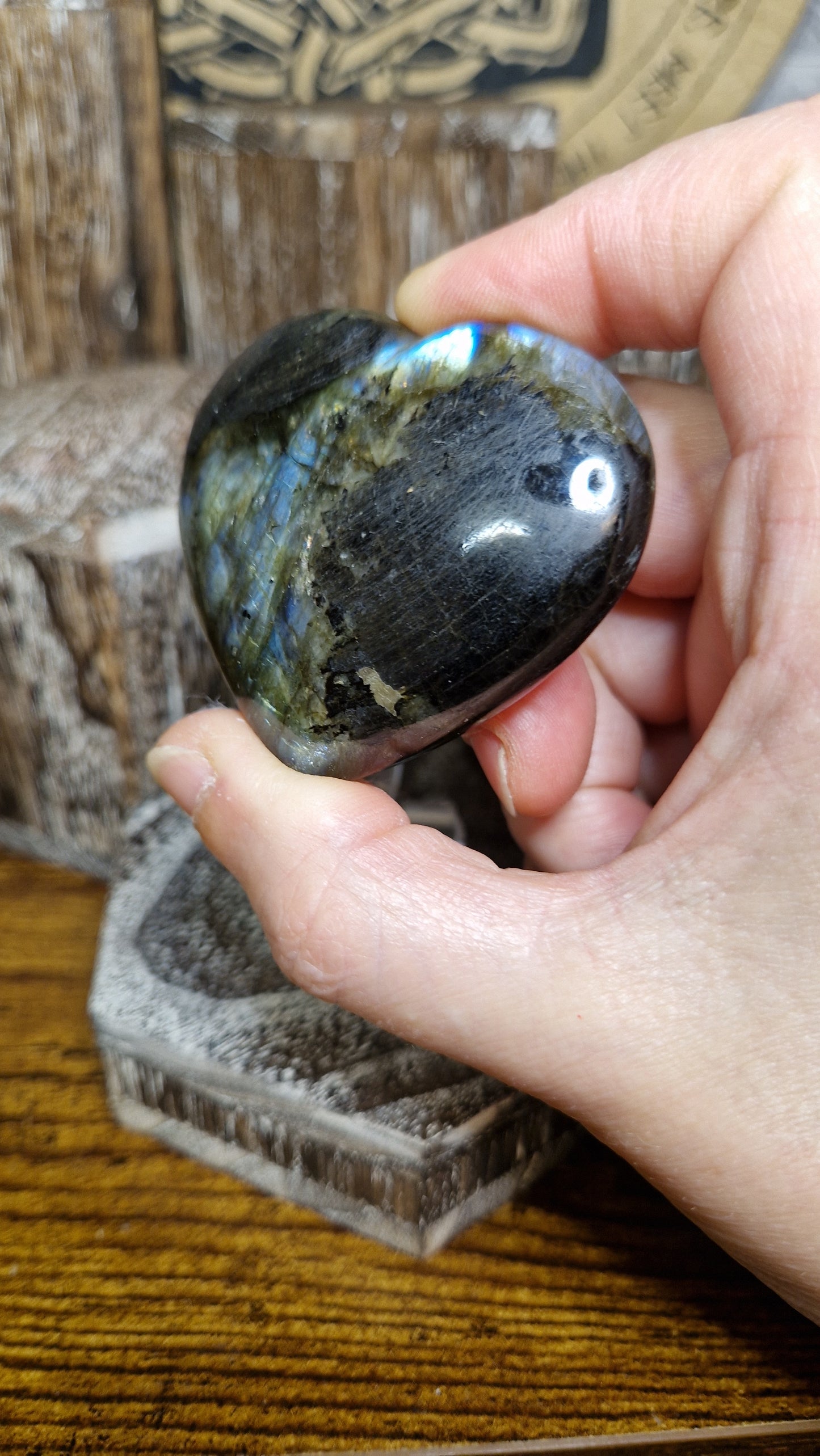 Labradorite Heart - 60