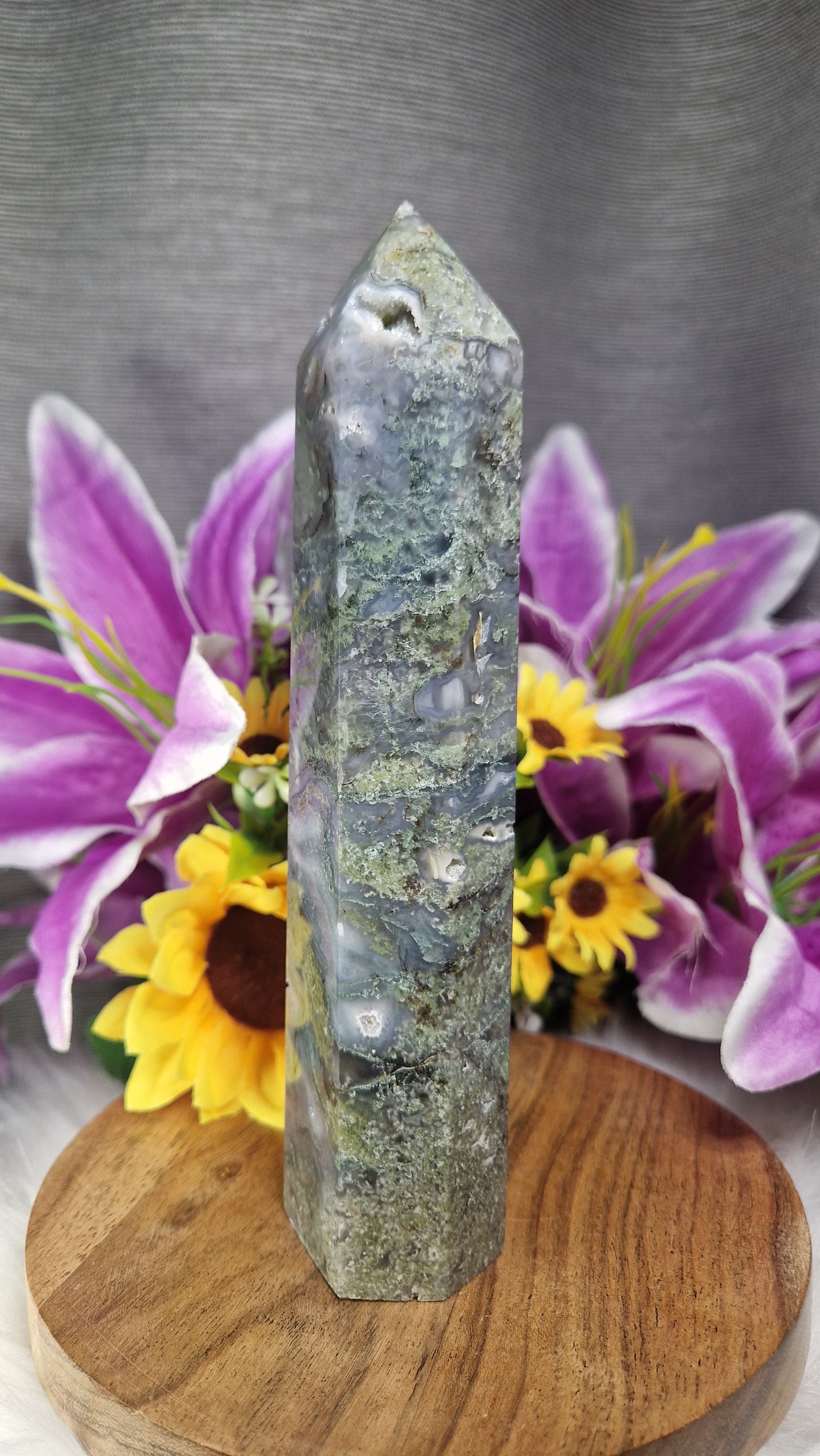 Moss Agate Tower - 376
