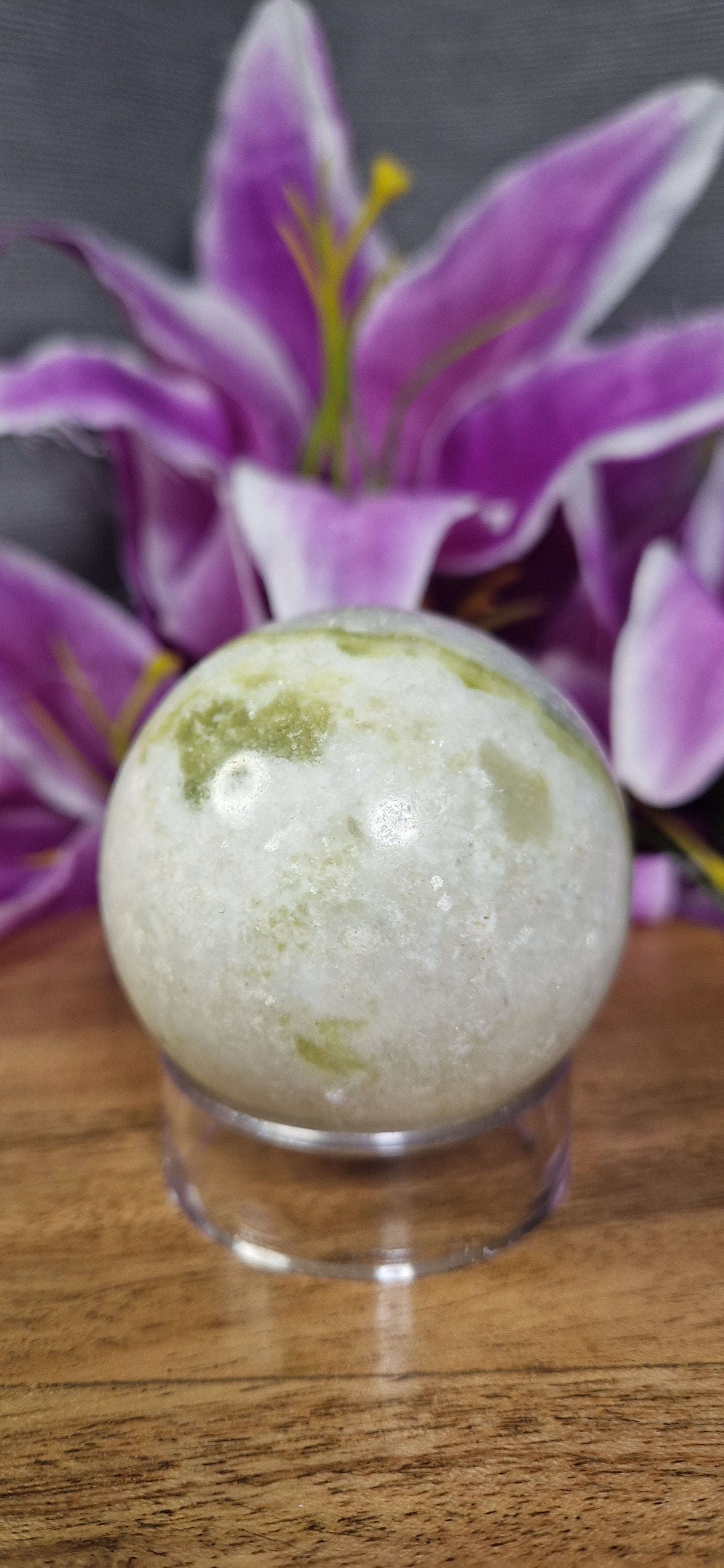 Green Jade Sphere - 105