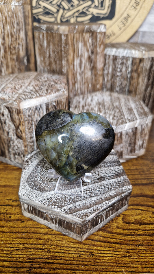 Labradorite Heart - 60